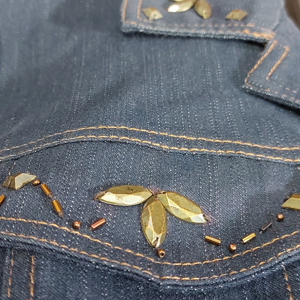Size 18W denim blazer with beading